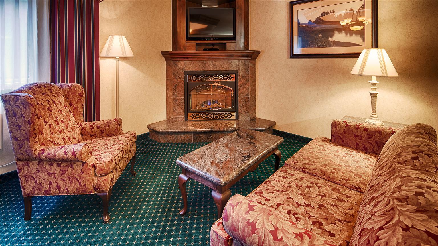 Best Western Plus Flathead Lake Inn&Suites Kalispell Exterior foto